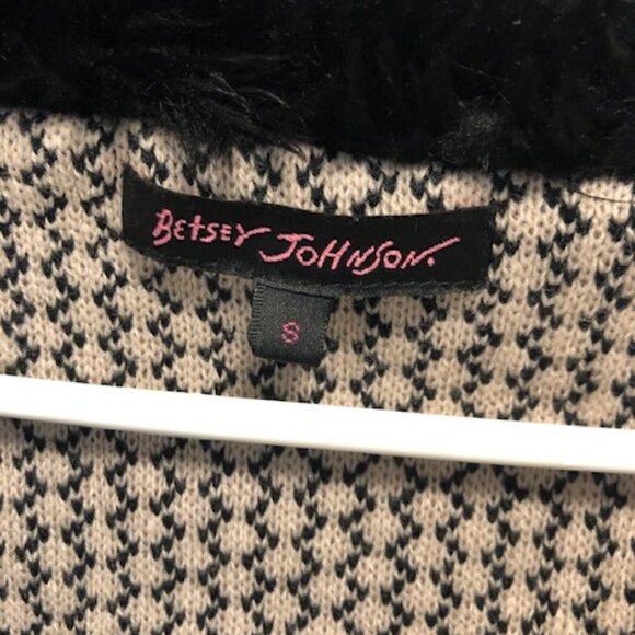 Betsey Johnson Sweater Coat - Picture 5 of 5